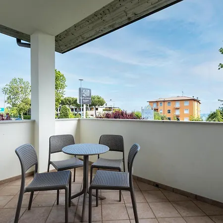 Hotel Arena 3*