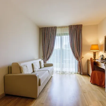 Hotell Arena Sirmione