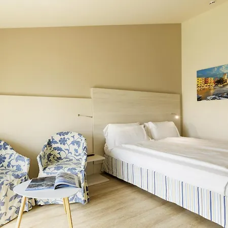Hotel Arena 3*